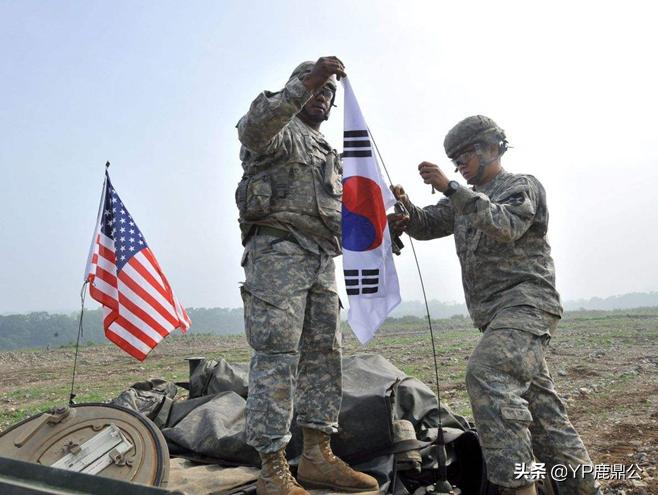 日本网友中国阅兵日本网友热议中国阅兵，震撼的力量展示